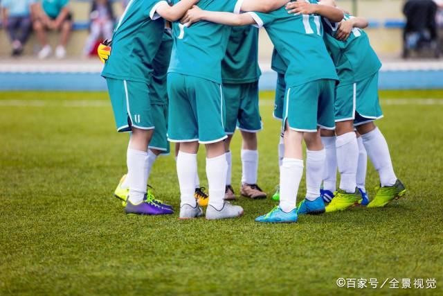 体育报：巴萨瞄准毕尔巴鄂竞技前锋尼科-威廉姆斯